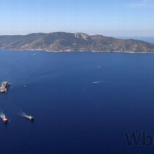 Odťahovanie vraku lode Costa Concordia