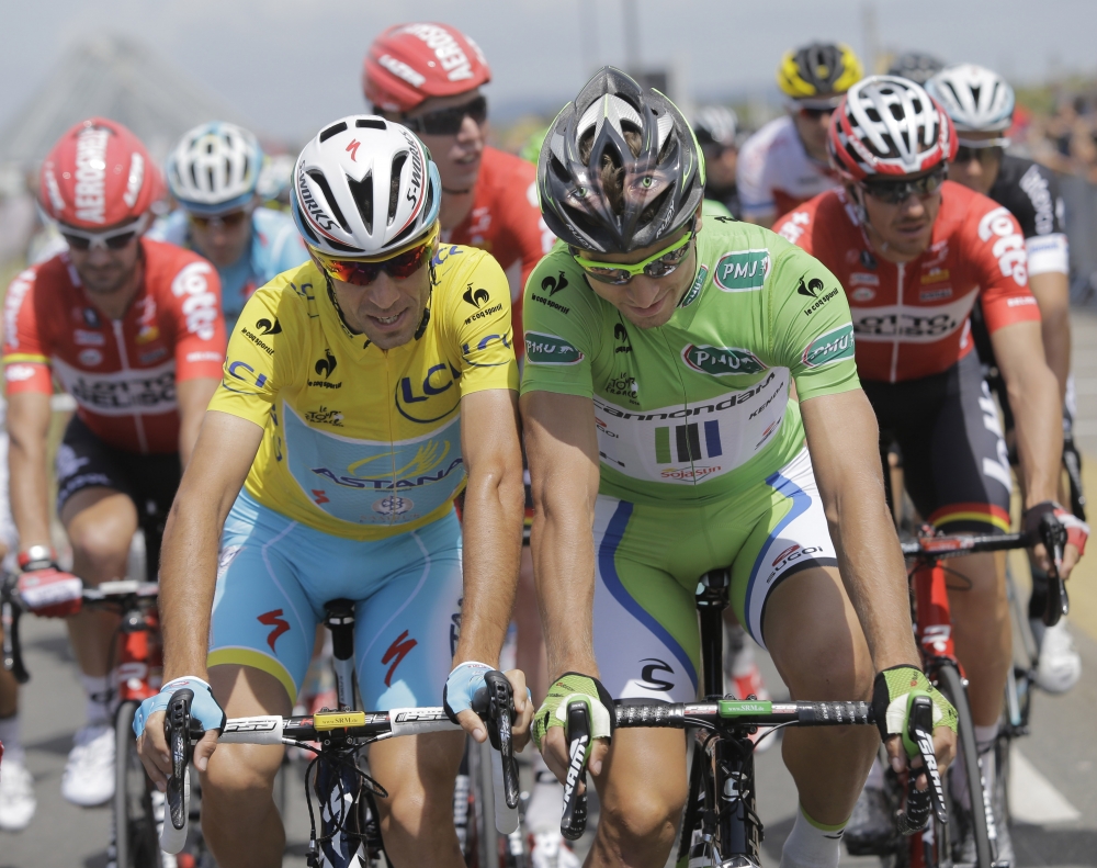 Peter Sagan si v štvrtej etape Tour de France udržal zelený dres