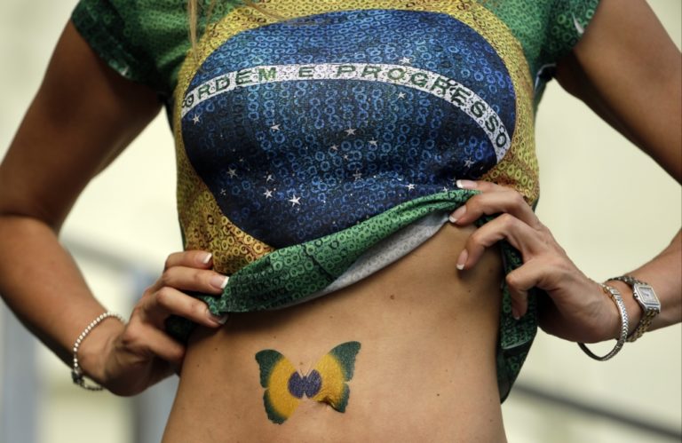 Piatkové štvrťfinálové zápasy na MS v Brazílii