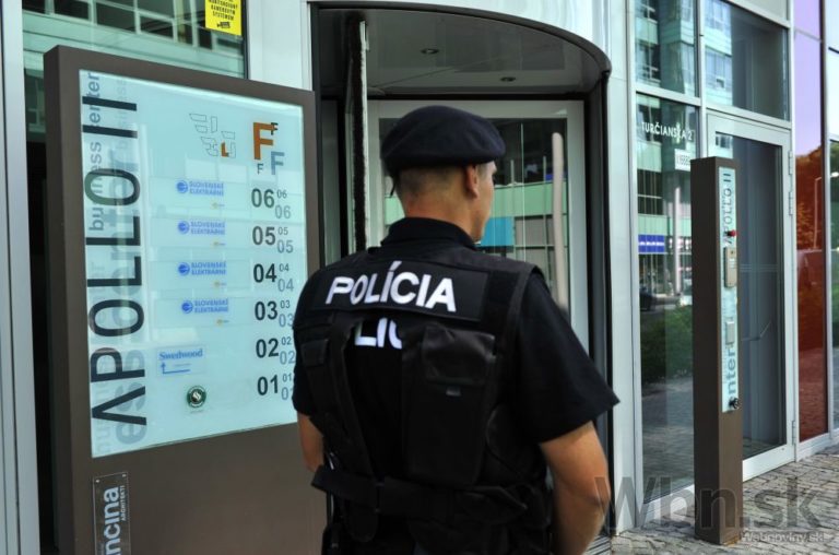 Policajná razia v Slovenských elektrárňach