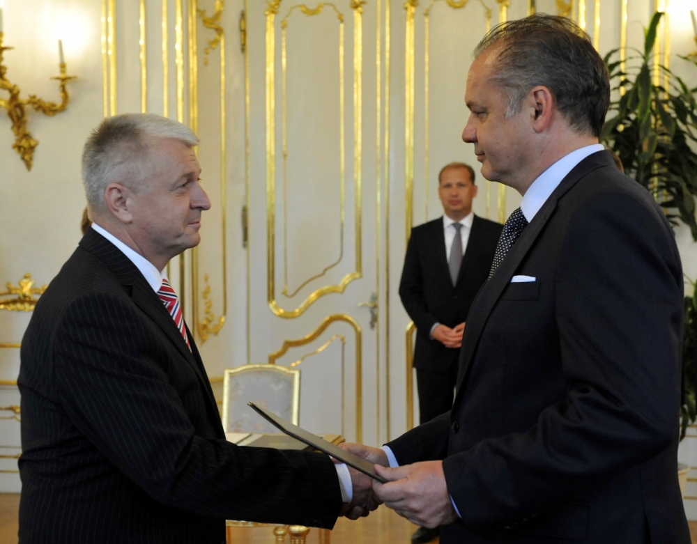 Prezident Kiska vymenovali nových ministrov Pavlisa a Pellegriniho