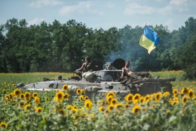 V Slovjansku zaviala ukrajinská vlajka