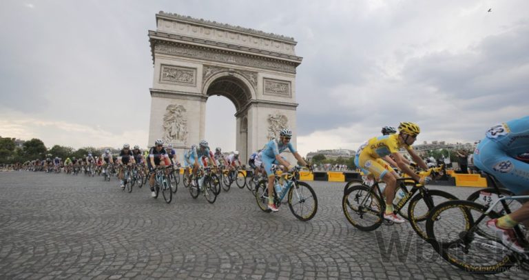 Záverečná etapa 101. ročníka Tour de France