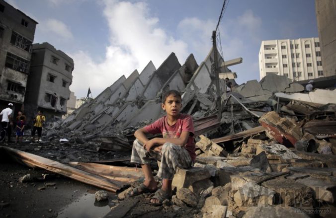 Boje v Gaze neutíchajú, oblasť ničí paľba