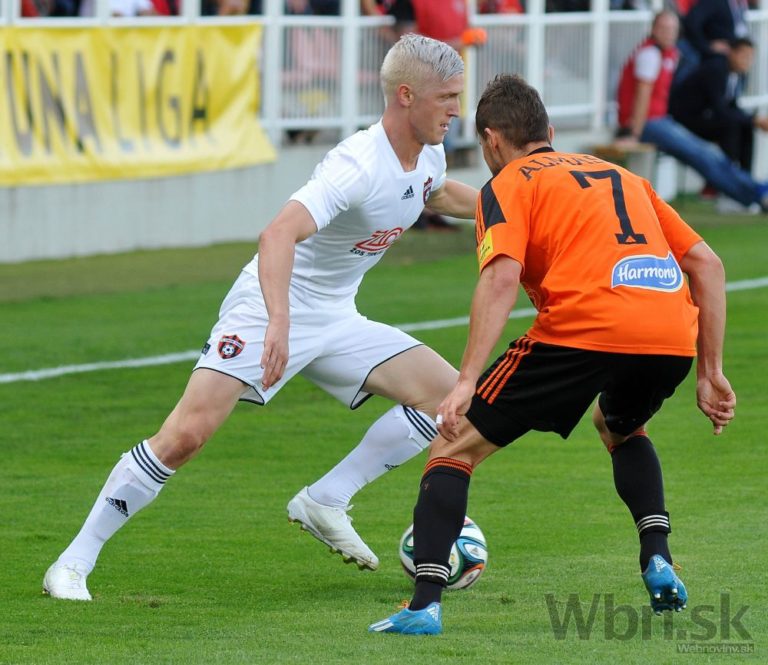 Futbalisti Slovana v generálke na Ligu majstrov zdolali Senicu, Trnava