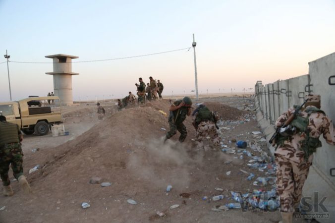 Kurdi sa musia brániť pred bojovníkmi Islamského štátu