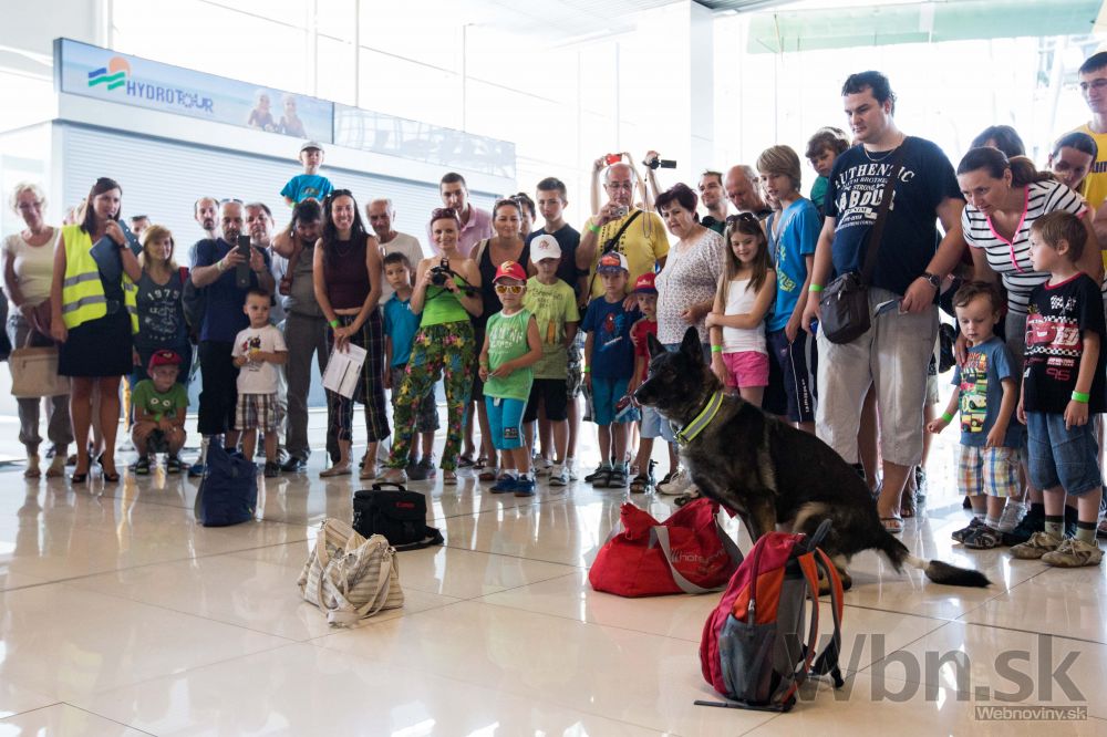 Letisko Bratislava ukázalo verejnosti aj vládny Tupolev