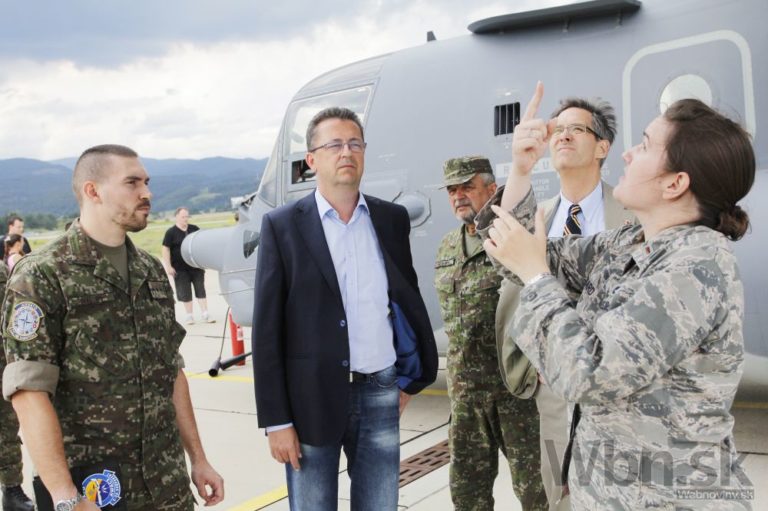 Minister Glváč oceňuje cvičenie amerických vzdušných síl u nás