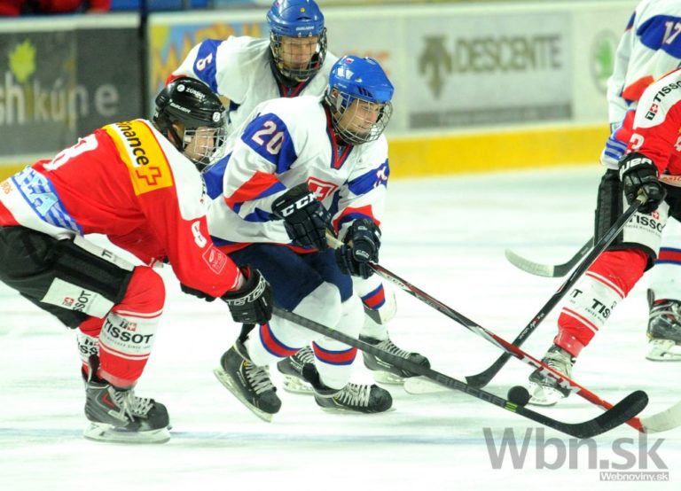 Mladí slovenskí hokejisti prehrali so Švajčiarskom 1:3