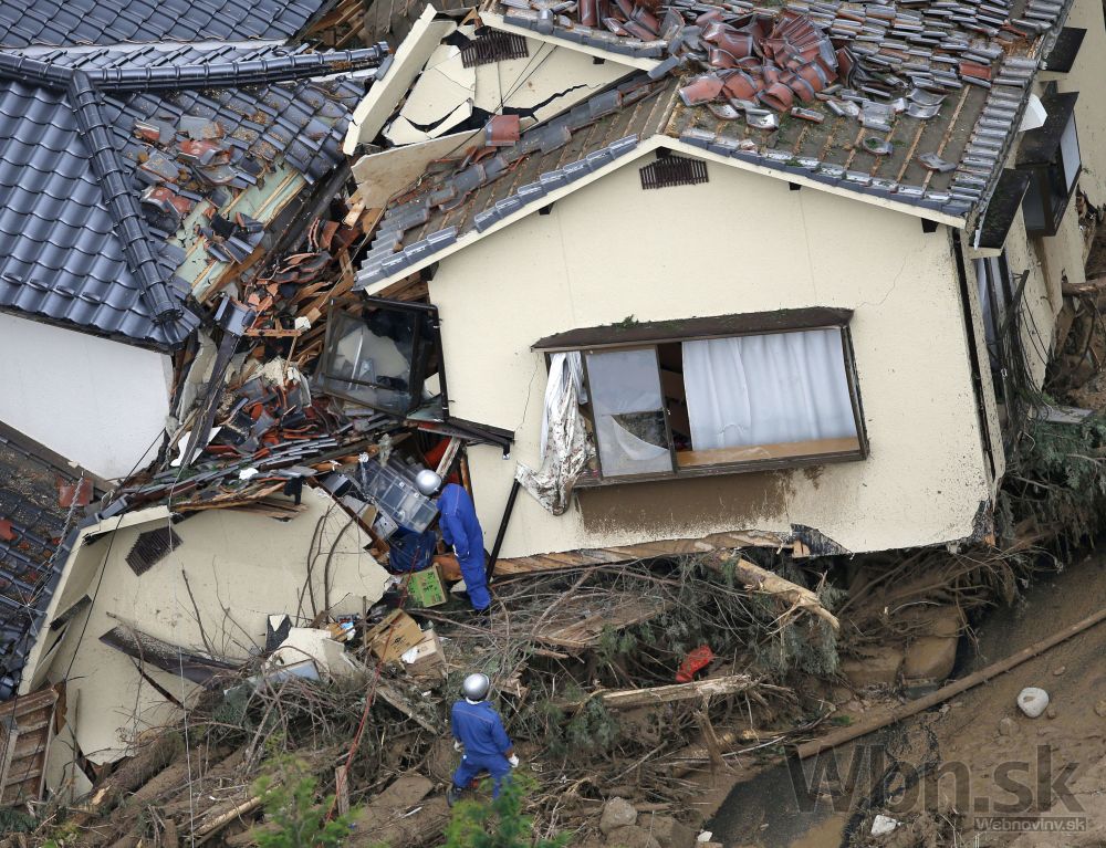 Zosuvy pôdy v Japonku zabíjali ľudí