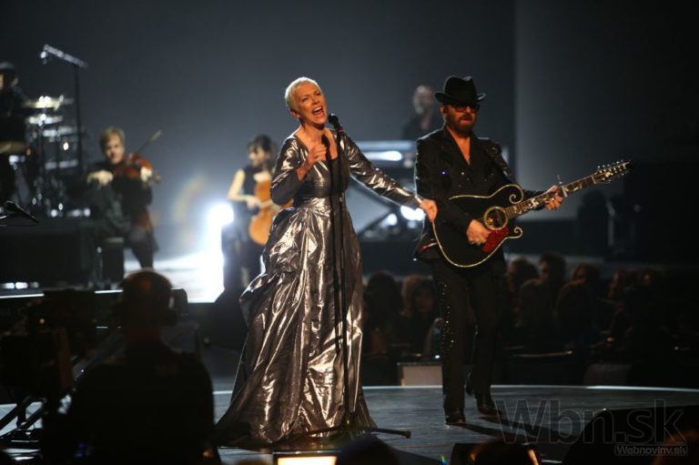 Annie Lennox