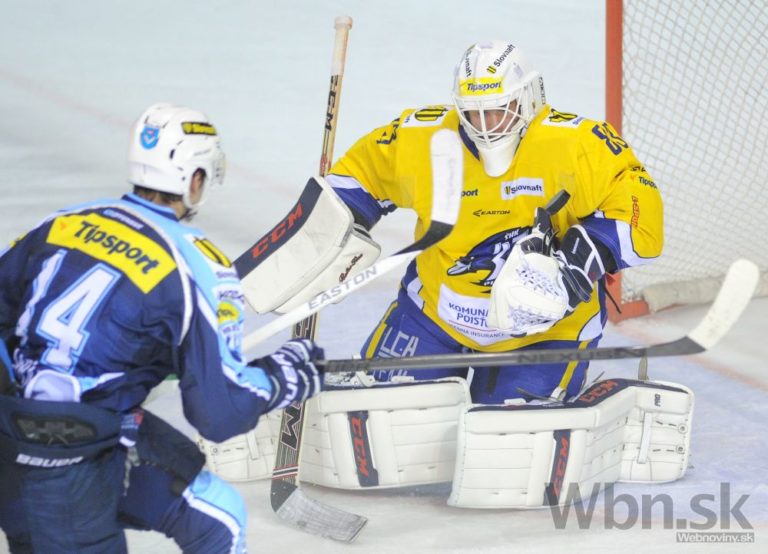 HK Nitra - ŠHK 37 Piešťany