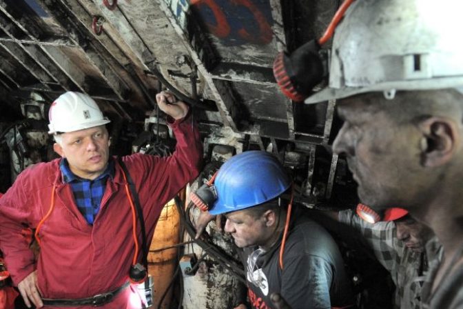 Hornonitrianske bane Prievidza HBP Robert Fico uhlie