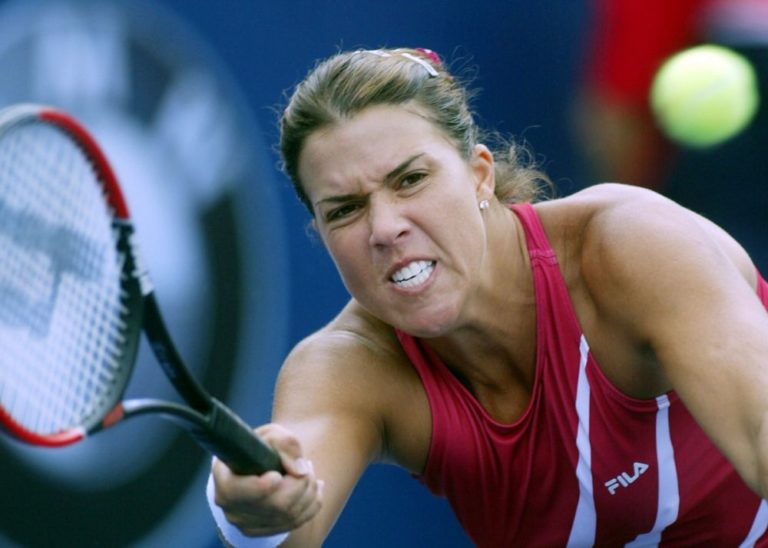 Jennifer capriatiová