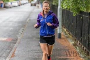 Mladá Angličanka zabehla rekordných 53 maratónov za 53 dní