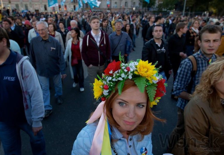 Moskvou pochodovali tisícky odporcov vlády
