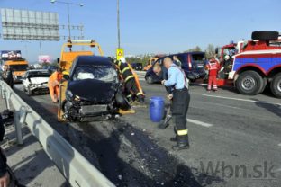 Na Lafranconi museli po hromadnej zrážke zachraňovať človeka