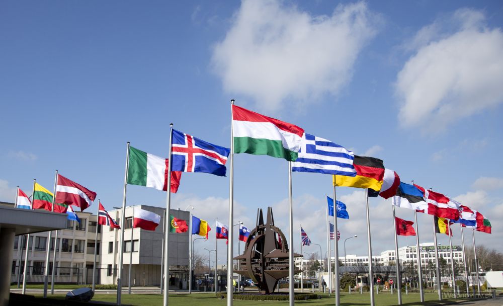 Nato vlajky