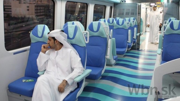 Dubaj láka na hromadnú dopravu, cestujúcich odmení zlatom