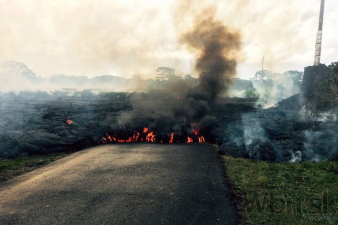 Havajské mestečko musia evakuovať, valís sa naň láva