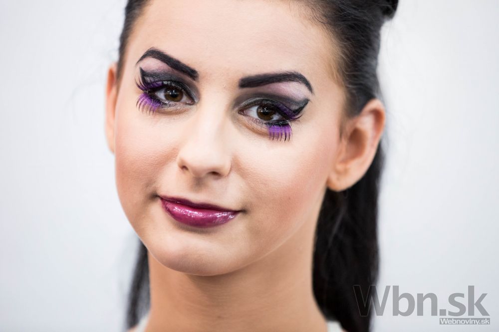 Inchebu ovládla krása, veľtrh kozmetiky potešil ženy