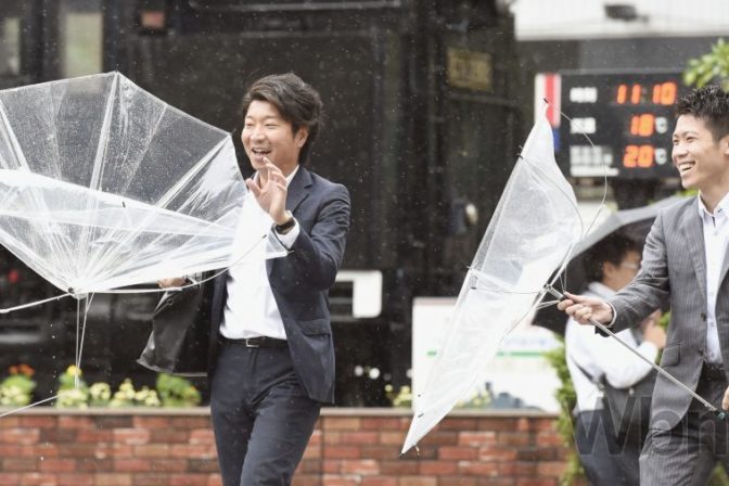 Japonsko zasiahol tajfún Phanfone