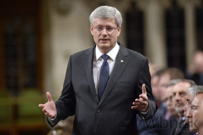 Kanadský premiér Stephen Harper sa počas prestrelky skryl do skrine
