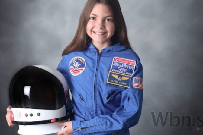 Prvým človekom na Marse môže byť 13 ročná astronautka