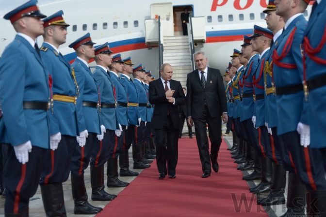 Putina v Srbsku prijali s poctami
