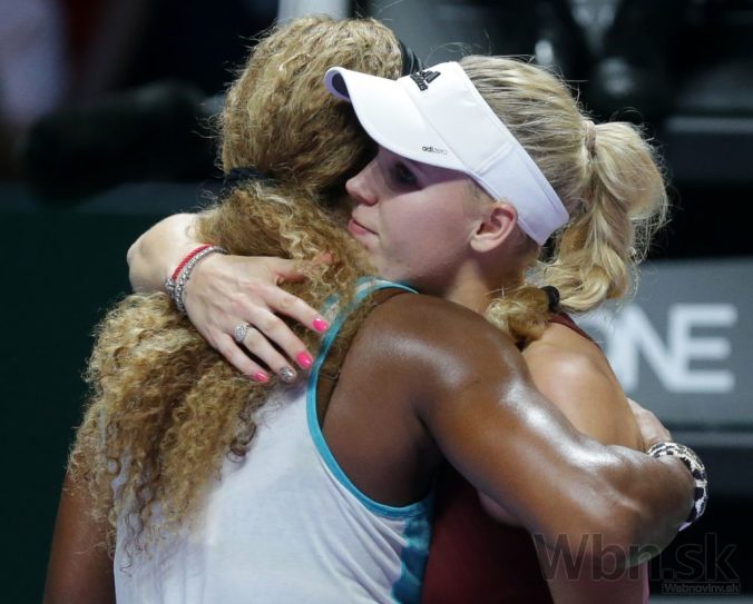 Serena porazila Caroline Wozniacku, zahrá si vo finále