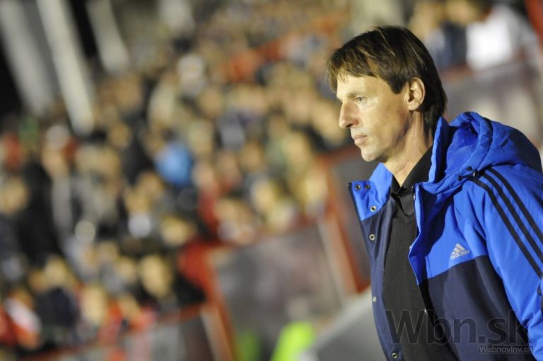Slovan utŕžil debakel v Trenčíne