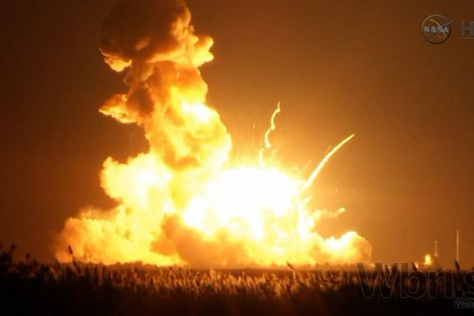 Vesmírna raketa smerujúca k stanici ISS explodovala