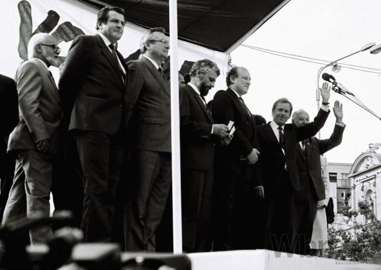 November '89 priniesol na Slovensko demokraciu