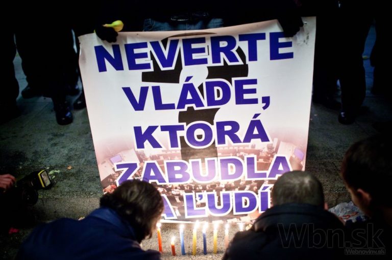 Parlament, protest