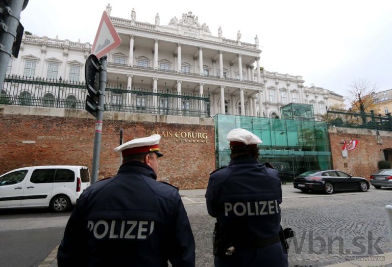 Rakúski policajti
