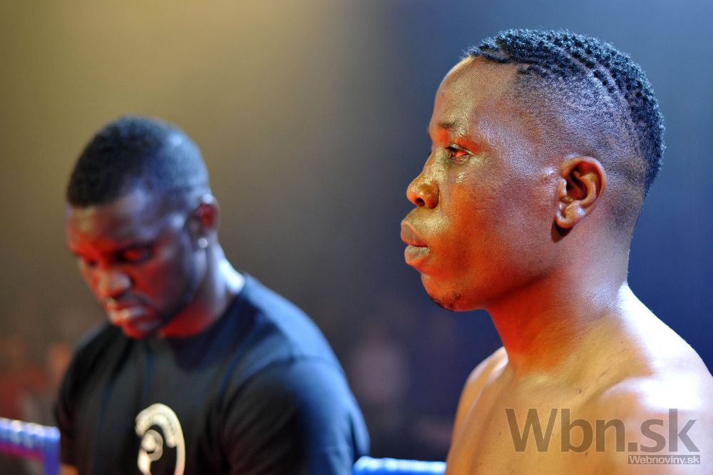 Slovenský boxer Tomi 'Kid' Kovács zdolal Wanderu a získal titul WBF