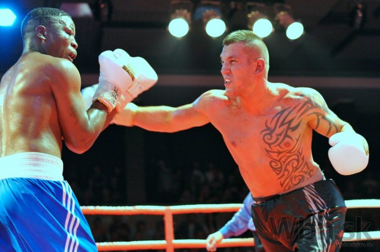 Slovenský boxer Tomi 'Kid' Kovács zdolal Wanderu a získal titul WBF