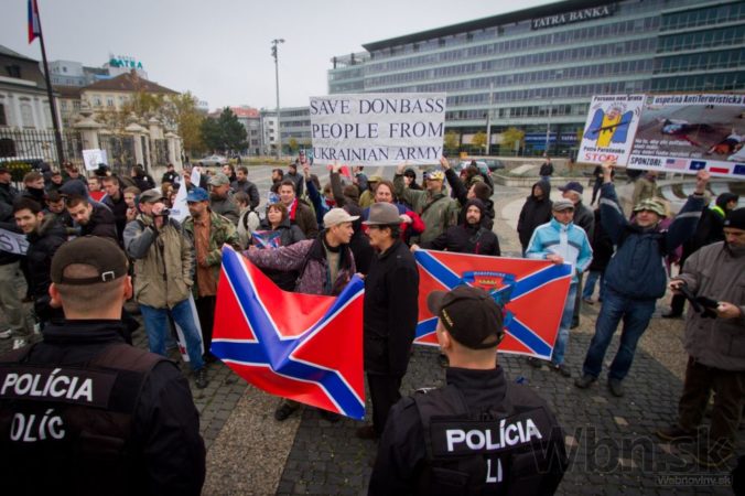 V Bratislave protestovali proti Petrovi Porošenkovi