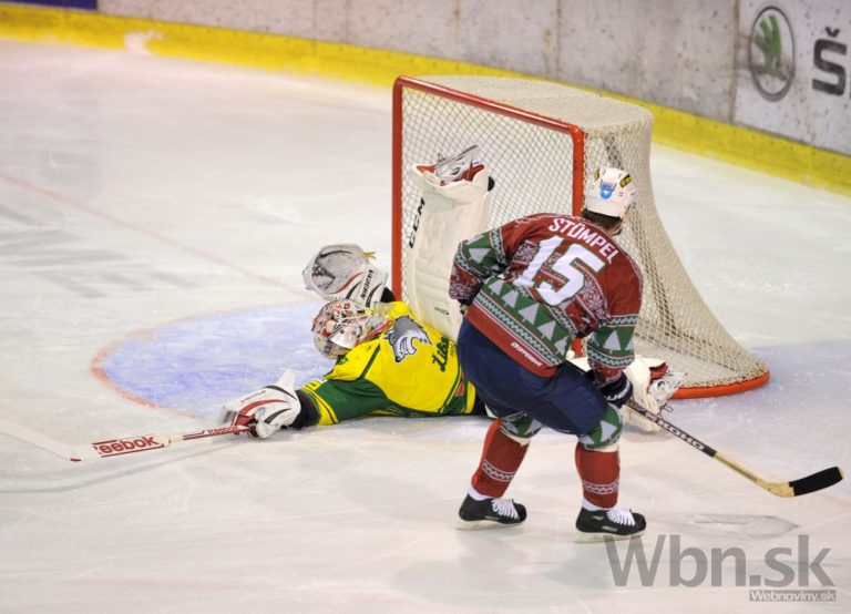 Hokejisti Popradu otočili duel, Žilinčania utrpeli debakel