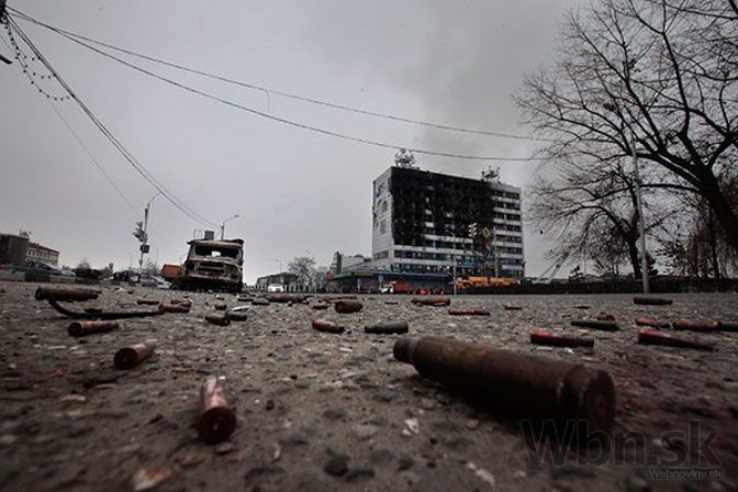 Militanti napadli v Čečensku média a školu, hlásia 19 obetí