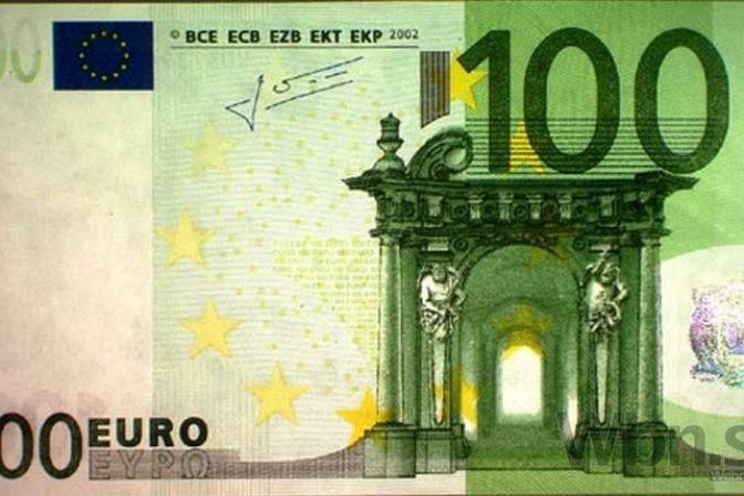 Na Slovensku je dvojnásobne viac falošných bankoviek