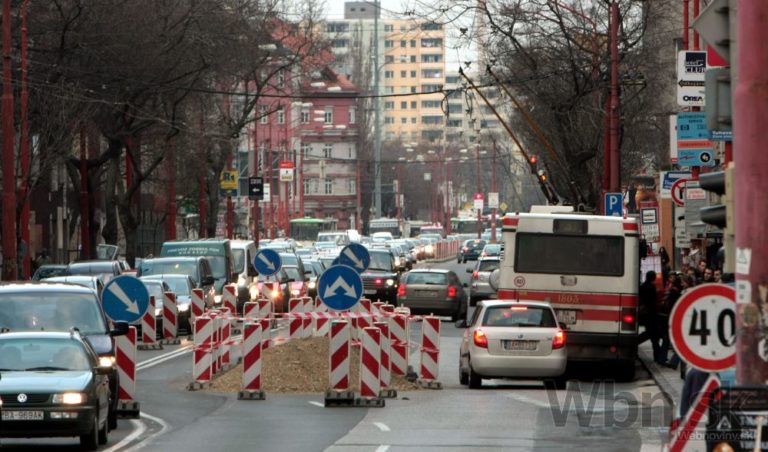 Oprava zapcha obmedzenie cesta