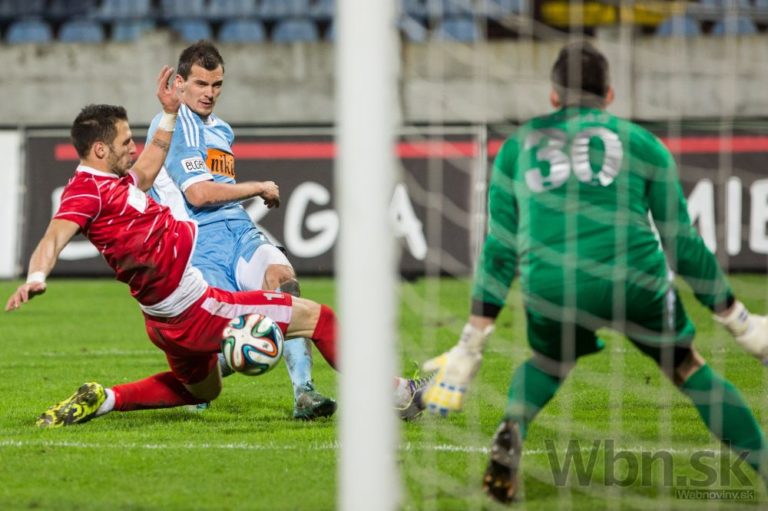 Slovan pred hŕstkou divákov zdolal Zlaté Moravce