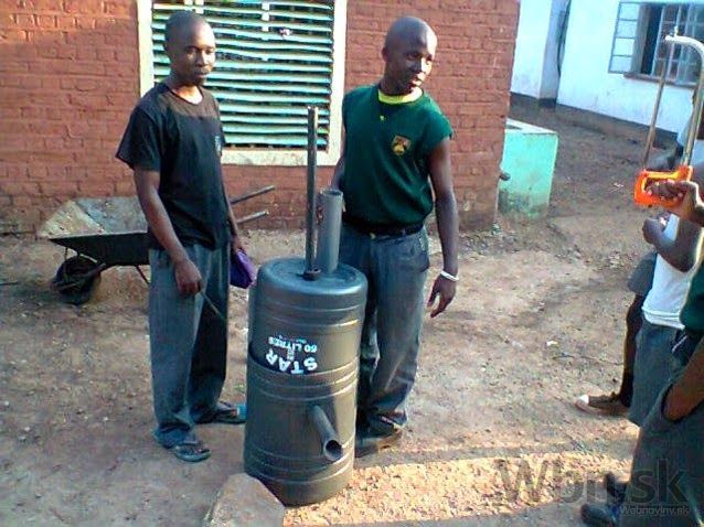 Študent z Kene premieňa ľudský odpad na plyn na varenie