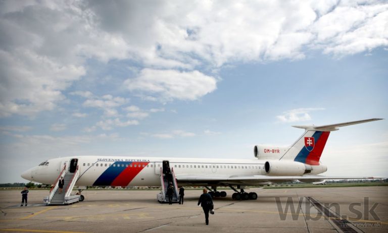 Tupolev TU 154