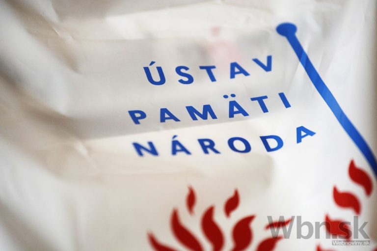 Ustav pamati
