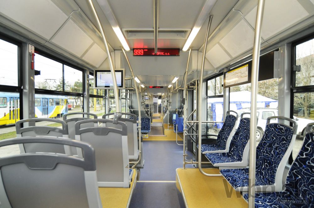 V Košiciach jazdia nové električky za desiatky miliónov eur