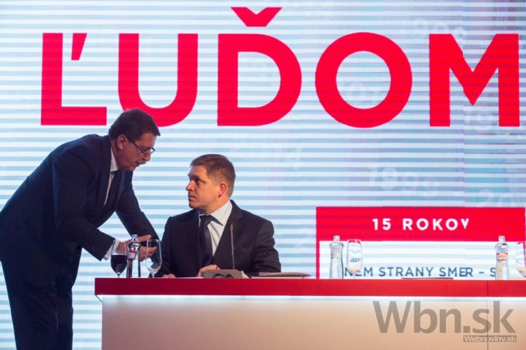 Vládny Smer oslavuje, personálne zmeny nechystá