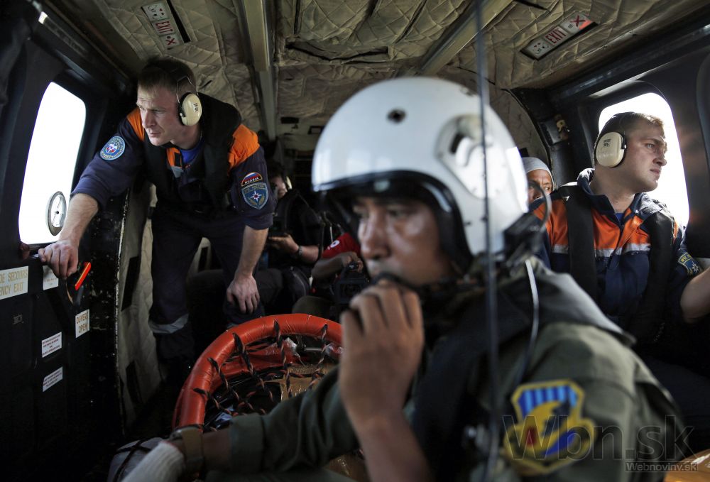 Malajzijské lietadlo AirAsia spadlo do Jávskeho mora, hľadajú obete