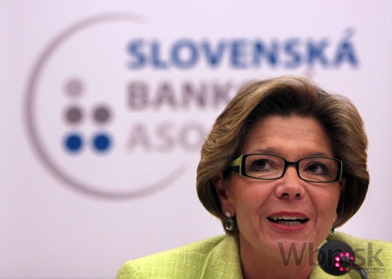 Regina Ovesny Straka